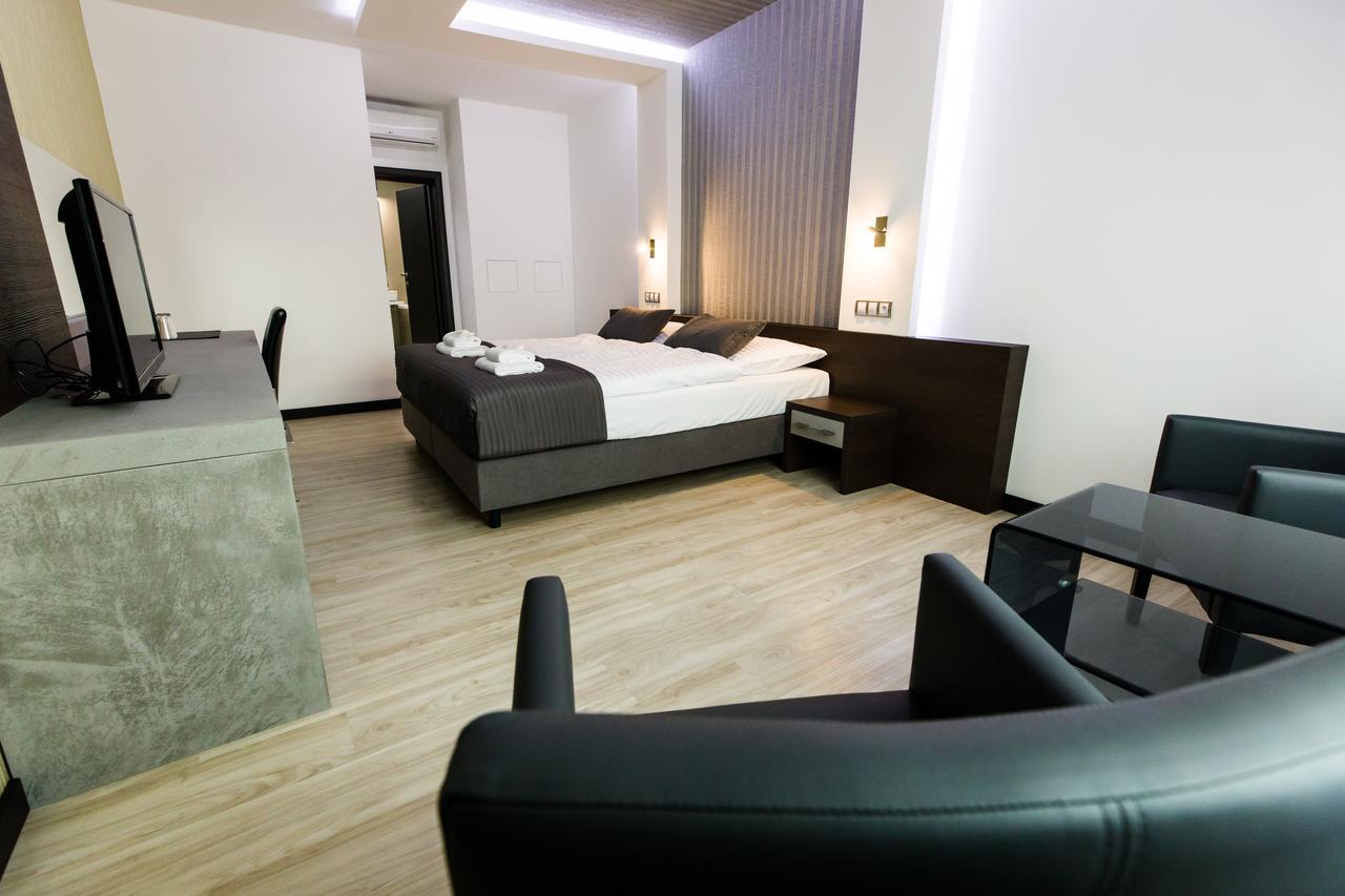 Hotel U Kostela Модржице Экстерьер фото
